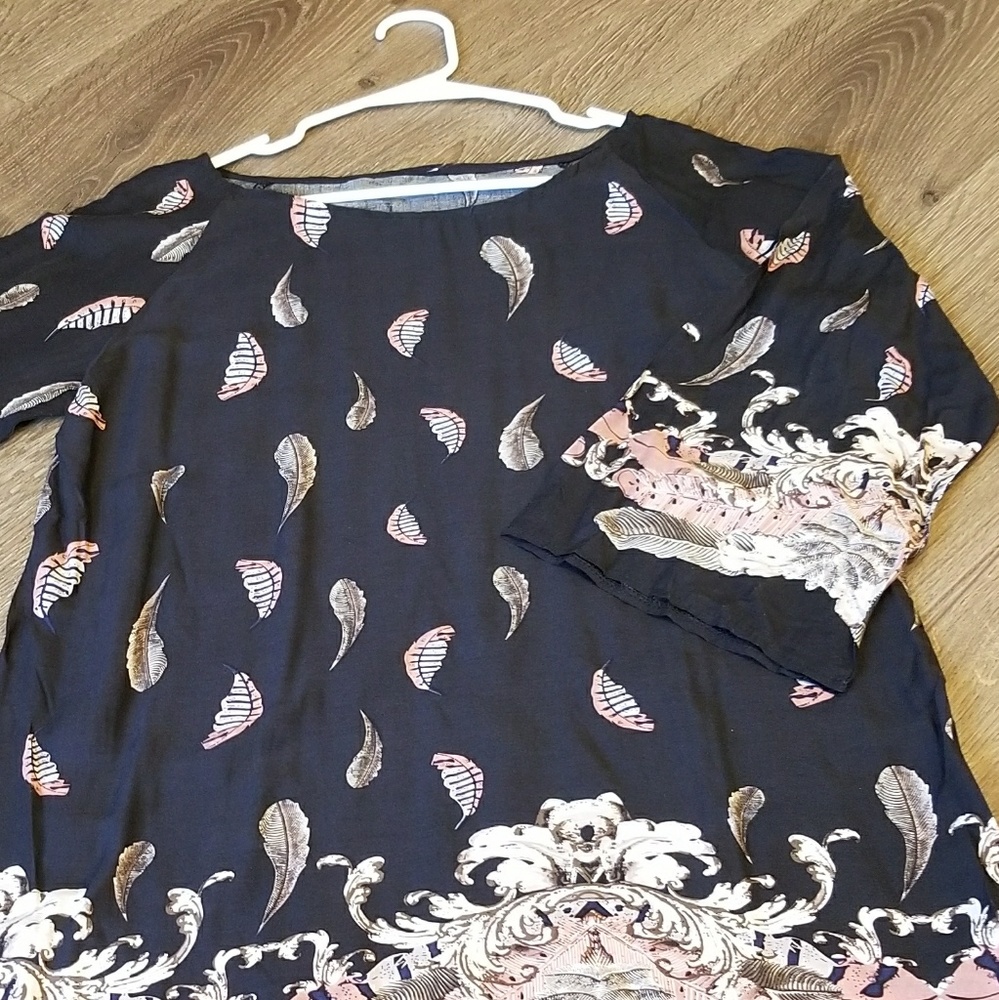 Tunic - Picture 2 of 2